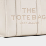 MARC JACOBS THE™ Medium Classic Leather Tote - 7 Colors