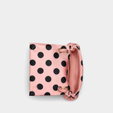MARC JACOBS 緞面圓點迷你手拿包