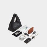 MARC JACOBS LARGE DAISY BAG