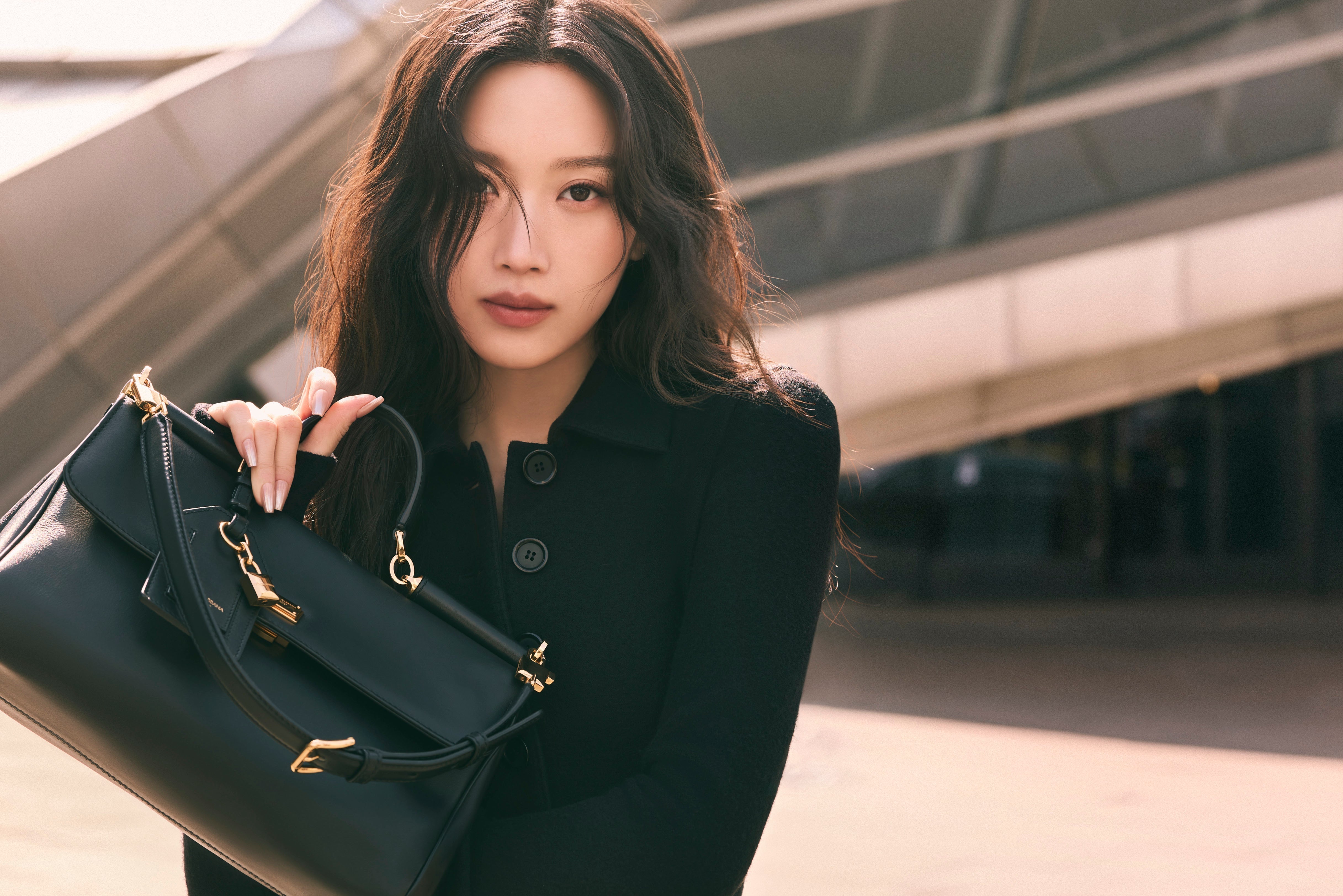 DOLCE&GABBANA | 全球品牌大使 文佳煐 × 丁海寅，攜手打造秋冬全新系列形象