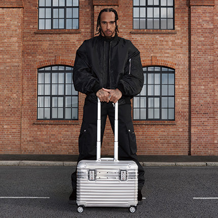 RIMOWA | F1 冠軍車王 Lewis Hamilton 的旅行記憶