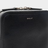 BALLY CAPITOL 直式斜肩包
