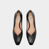 BALLY SYLT 高跟包鞋