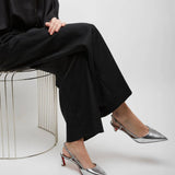 CHRISTIAN LOUBOUTIN 銀色小牛皮後繫帶跟鞋