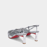 CHRISTIAN LOUBOUTIN 銀色小牛皮後繫帶跟鞋