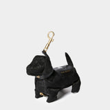 ANYA HINDMARCH 造型狗收納吊飾