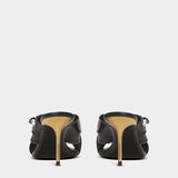 BALMAIN 別針皮革高跟鞋