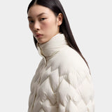 MONCLER Senevee 心形絎縫短版羽絨外套