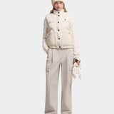 MONCLER 黑釦羽絨背心