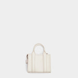 Marc Jacobs 迷你托特吊飾包 - 雲白