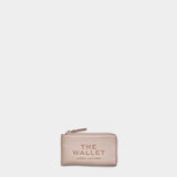 MARC JACOBS LOGO ZIPPER MULTIFUNCTIONAL WALLET 