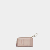 MARC JACOBS LOGO ZIPPER MULTIFUNCTIONAL WALLET 